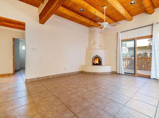 3251 Nizhoni Dr, Santa Fe, NM 87507