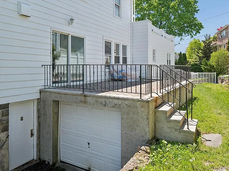 419 Palmer Rd #1 — Photo 12