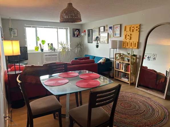 94 Beacon St, Somerville, MA