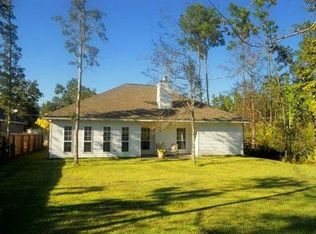 9852 Kalae St, Diamondhead, MS 39525