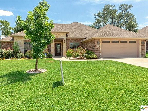 2nd image of 1811 Dancing Oaks Ct