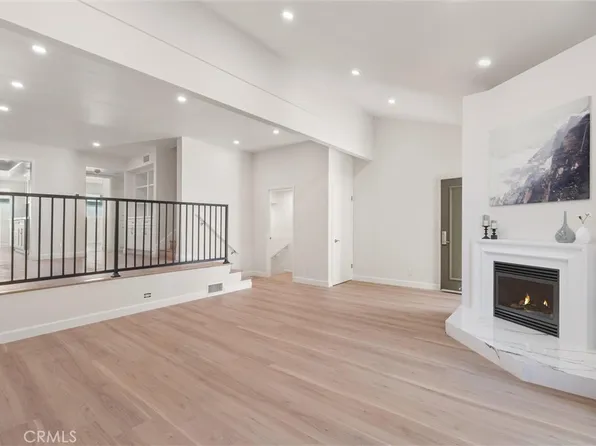 17109 Palisades Cir, Pacific Palisades, CA 90272