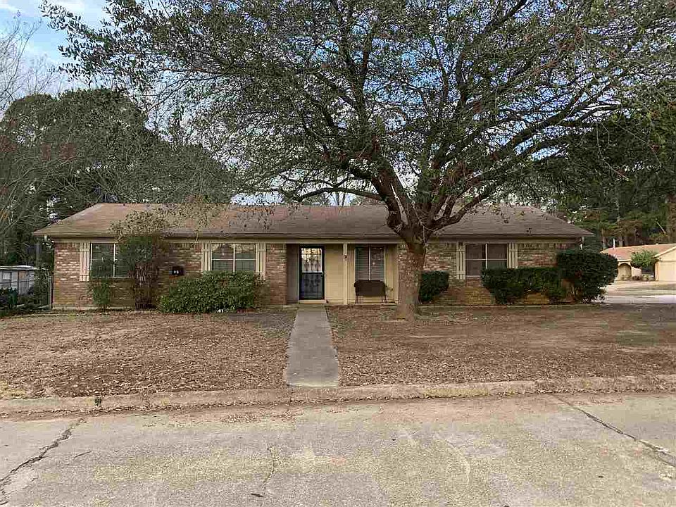 1st image of 41 Holly Ln