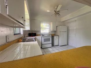 1720 NE 148th St, Miami, FL 33181