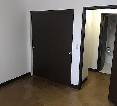 3rd image of 1310 Park St APT 107