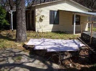 6407 Renwood Rd, Fort Worth, TX 76140