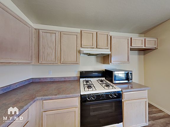 5th image of 8058 N 109th Ln