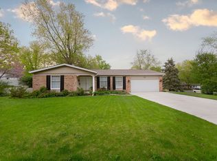 305 E Pearson St, Eureka, IL