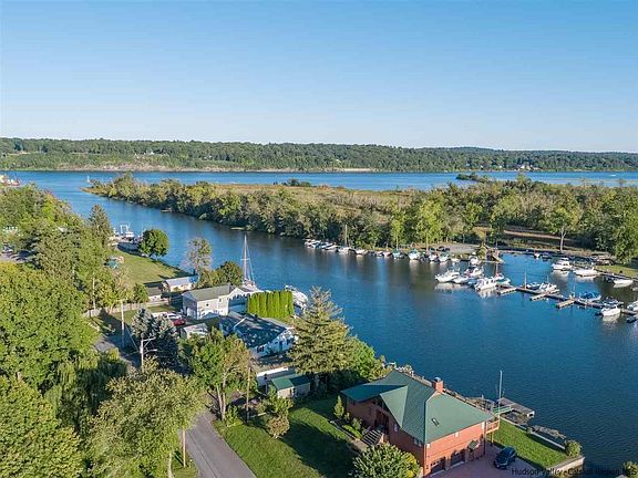 4th image of 125 Lighthouse Dr