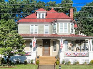 214 N Lewis St, Staunton, VA 24401