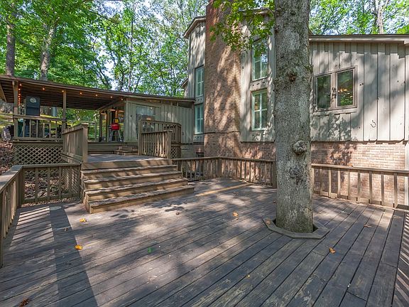 2nd image of 117 Tuckahoe Rd