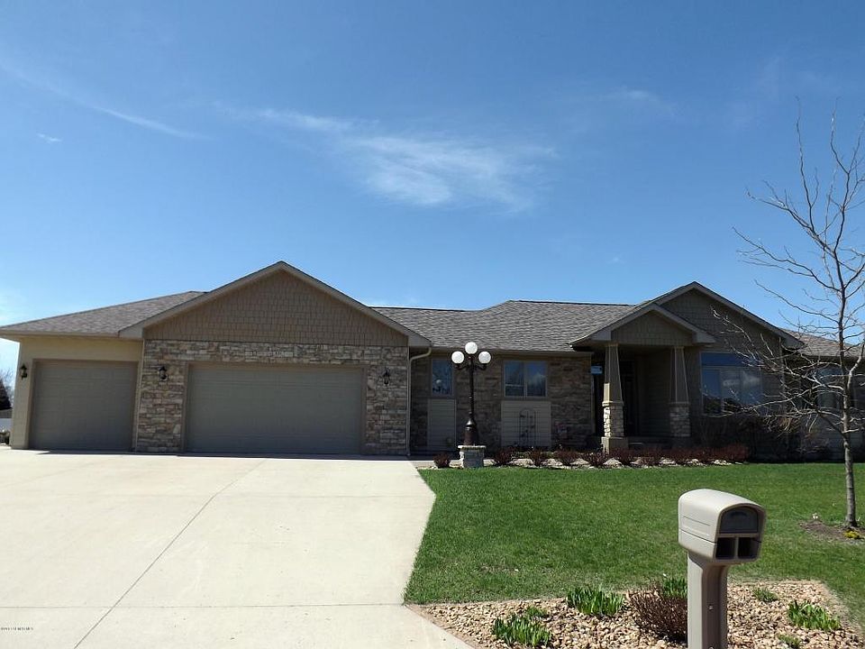 1st image of 531 Meadow Ln