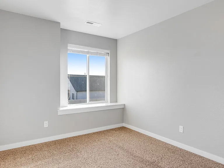 133 S Baraya Way — Photo 39