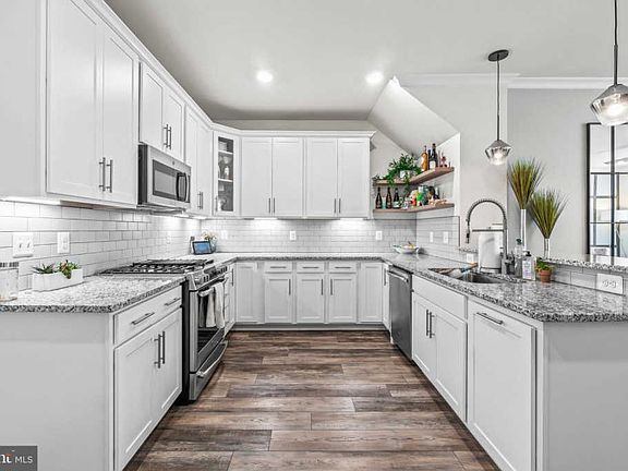 4th image of 20750 Wood Quay Dr