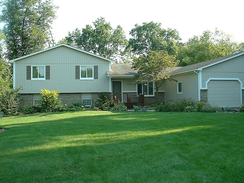 1st image of 10285 Curtis Dr