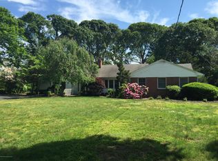 248 S Lincoln Ave, Oakhurst, NJ 07755