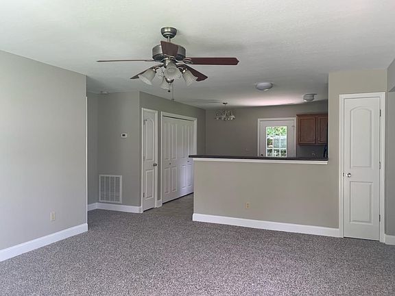 4th image of 1502 Elrod St SE