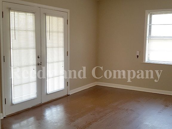 3rd image of 7705 Kiowa St