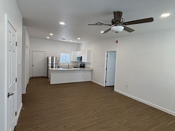 2nd image of 1406 S Curtis Ave #1