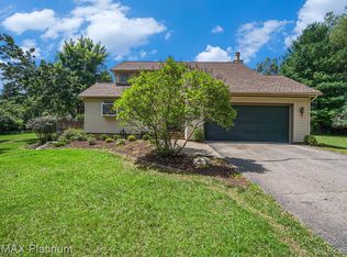 1093 W Delhi Rd, Ann Arbor, MI 48103