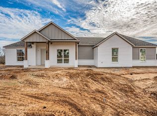 186 Lucky Ridge Ln, Boyd, TX 76023