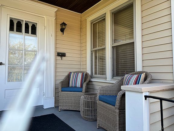 5th image of 6208 N Avondale Ave