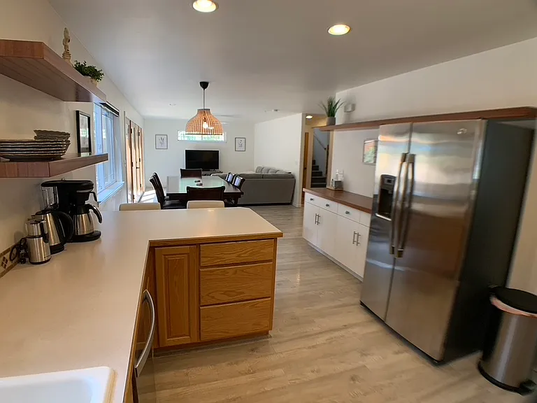 1702 SE Karena Ct — Photo 33