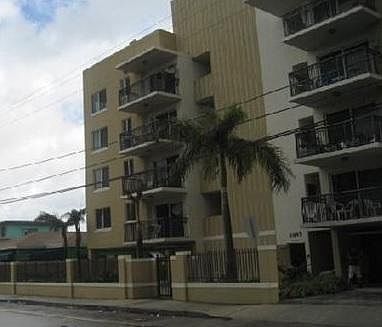 3rd image of 2647 NW 25th Ave #380