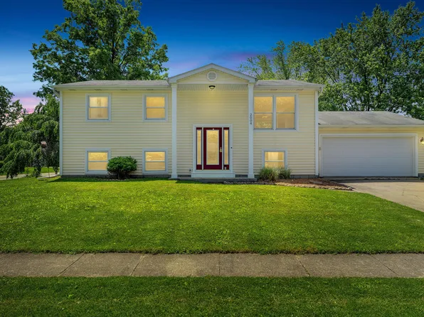 2004 Eisenhower Ave, Valparaiso, IN 46383
