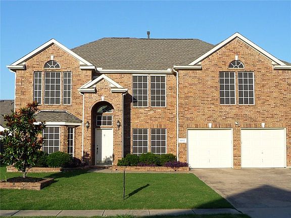 2nd image of 1112 Sprague Dr