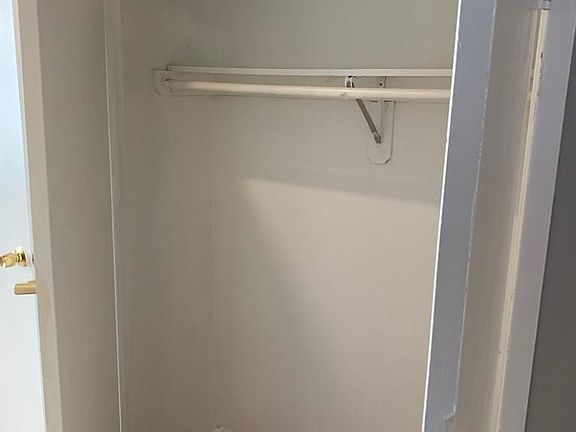 4th image of 347 Lincoln Pl #4G