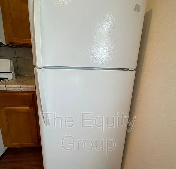 2218 W Lark Ave — Photo 25