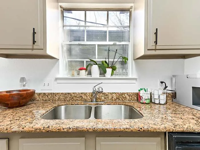 4150 Crow Rd #16 — Photo 9