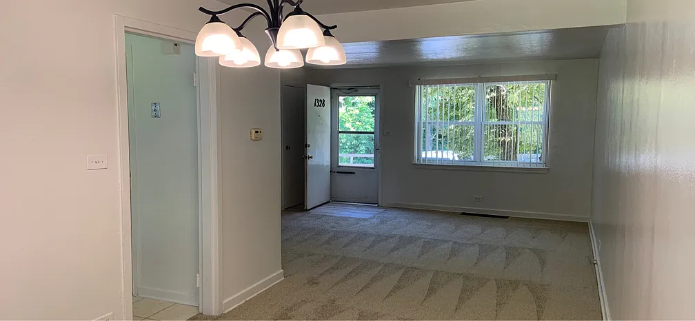 Oak Bluff Place - 1328 — Photo 2