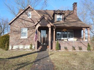 405 Chapel St, Falmouth, KY 41040