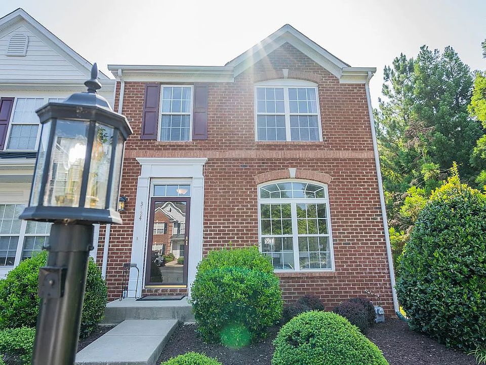 1st image of 3124 Friars Walk Ln