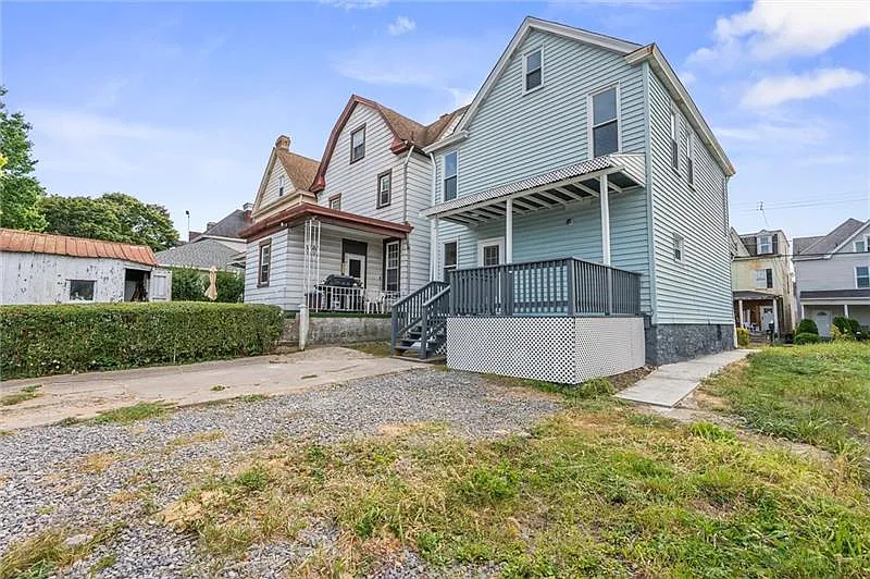 Building Photo - 2952 Merwyn Ave