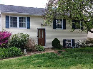 809 223rd St, Pasadena, MD