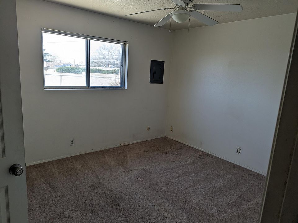 2nd image of 2629 Sandler Dr NE