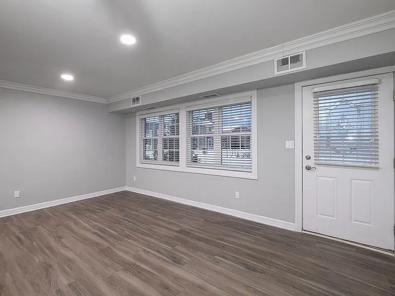 Fairfield Pines East — Photo 25