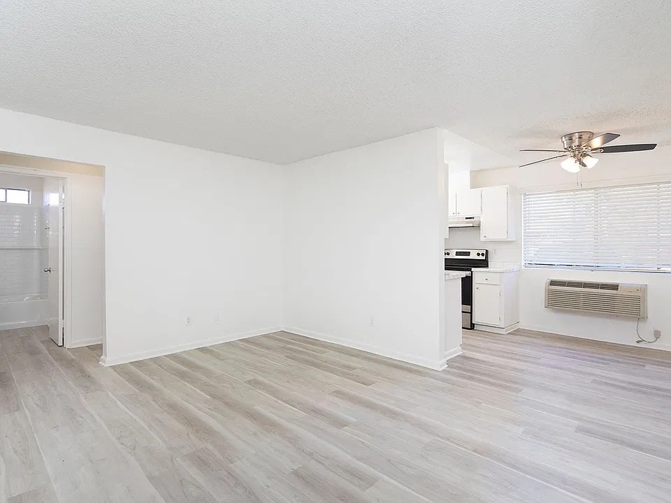 Palm Estates Apartments