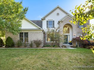 4656 Canterwood Ct NE, Ada, MI 49301