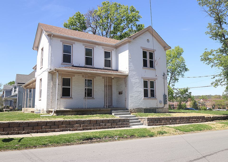 1st image of 4717 Stewart Ave