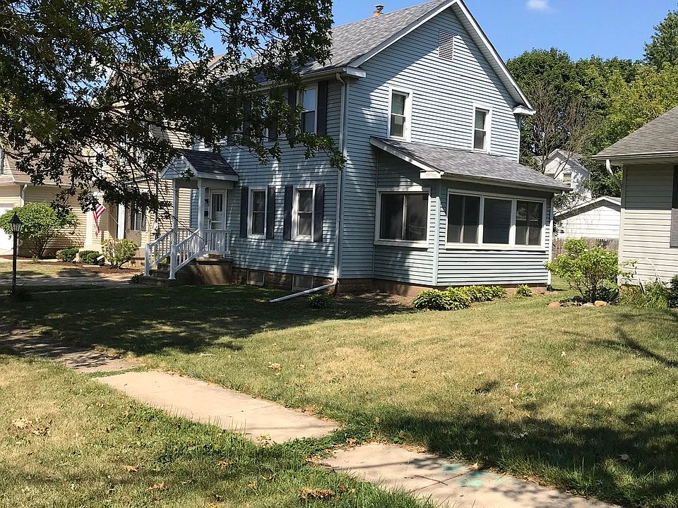 1120 S Main St Belvidere IL Zillow