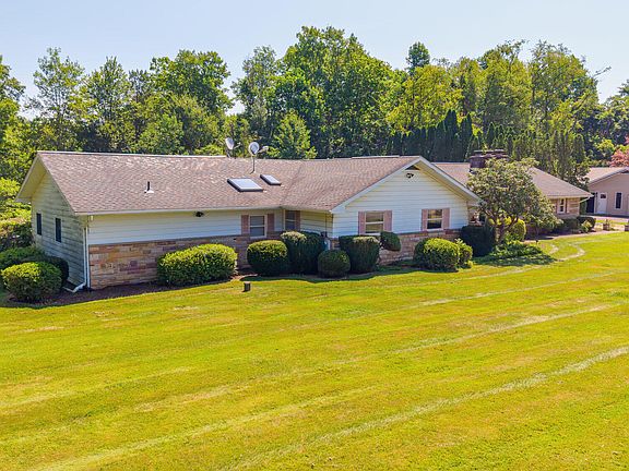 2nd image of 7095 Scenic Knolls Dr