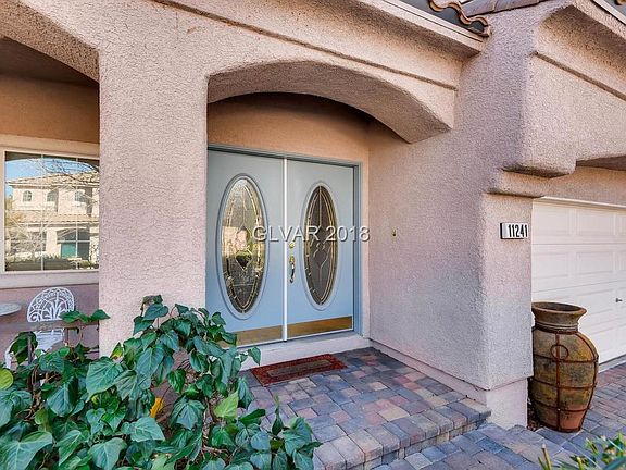 4th image of 11241 Gibbs Hill Ave