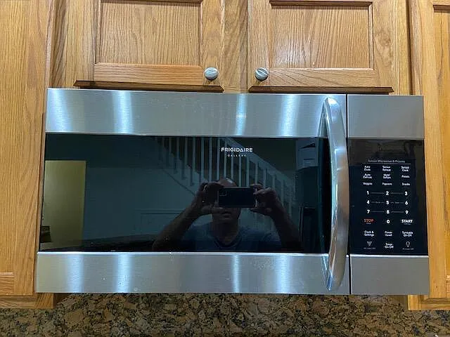 13377 Georgian Ct — Photo 9