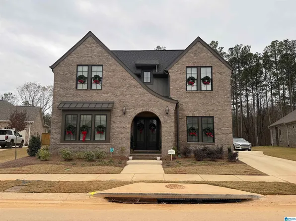1586 Olivewood Rd, Birmingham, AL 35244
