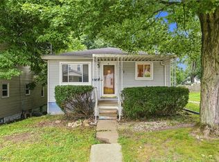 71 23rd St NW, Barberton, OH 44203