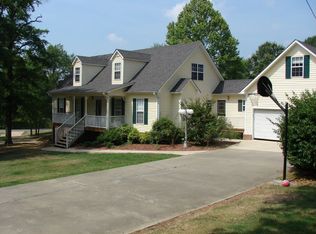 460 Hodgens Dr, Pell City, AL 35125